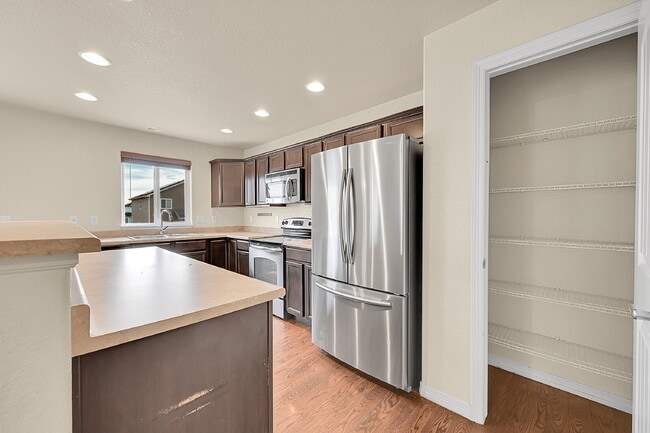 Building Photo - $2,100 - 4 Bed, 3.5 bath Home in Fountain with Central AC and Fenced in Yard!