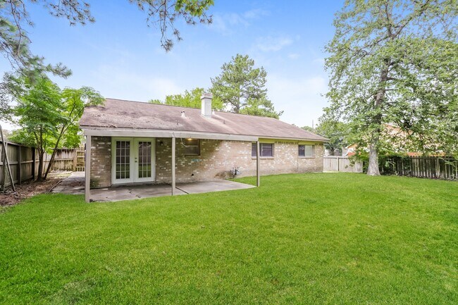 Building Photo - 20142 Misty Pines Dr