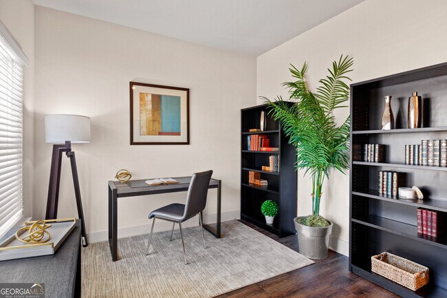 Building Photo - 705 Charles Hardy Pky