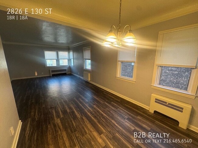 Building Photo - 2826 E 130th St
