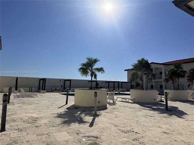 Building Photo - 10950 NW 82nd St