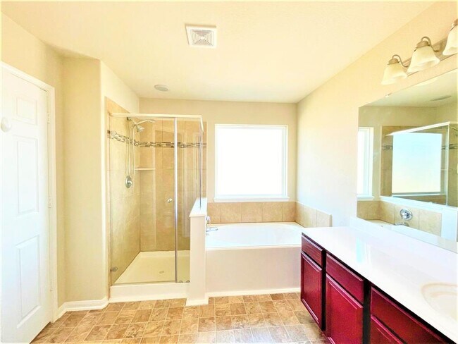 Building Photo - 14918 Rustler Gate Ln