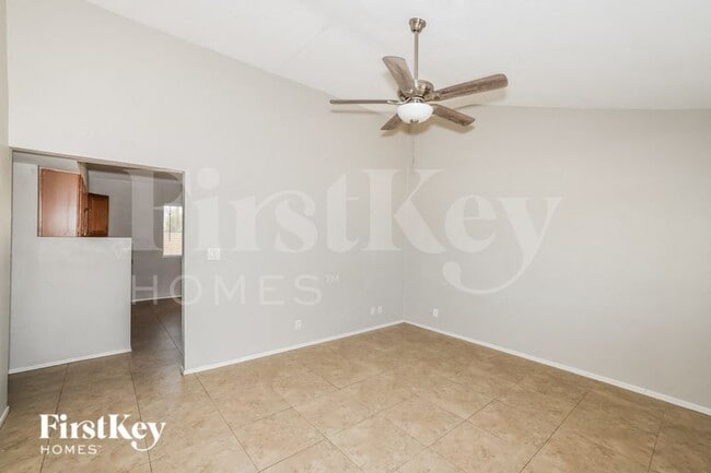 Building Photo - 3345 W Columbine Dr