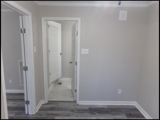 Building Photo - 11 Rosemont Dr