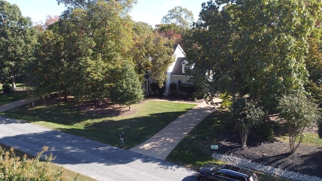 Building Photo - 12513 Inverness Dr
