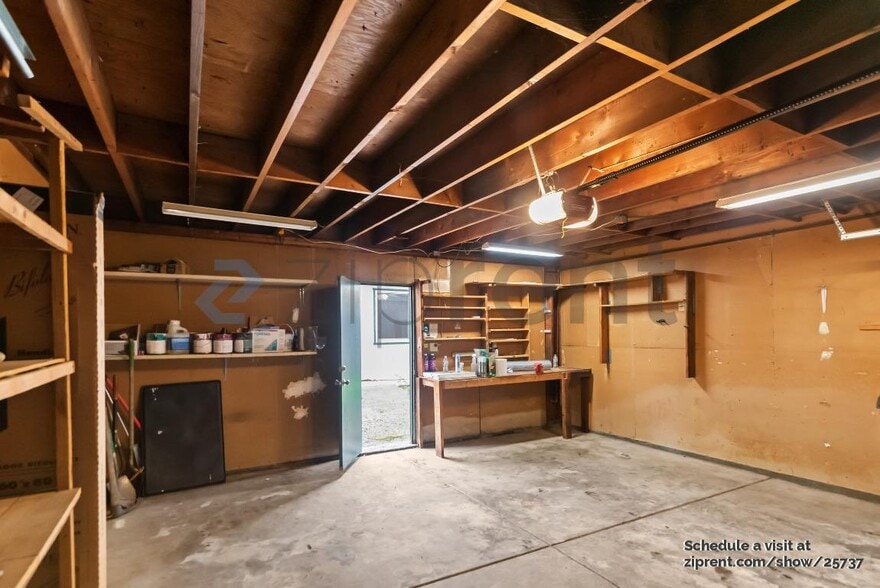 Building Photo - 4452 Viejo Way