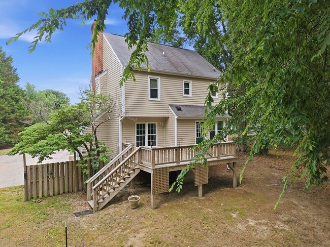 Building Photo - Spacious 3BR Home with Deck in Prime Wake Forest Location