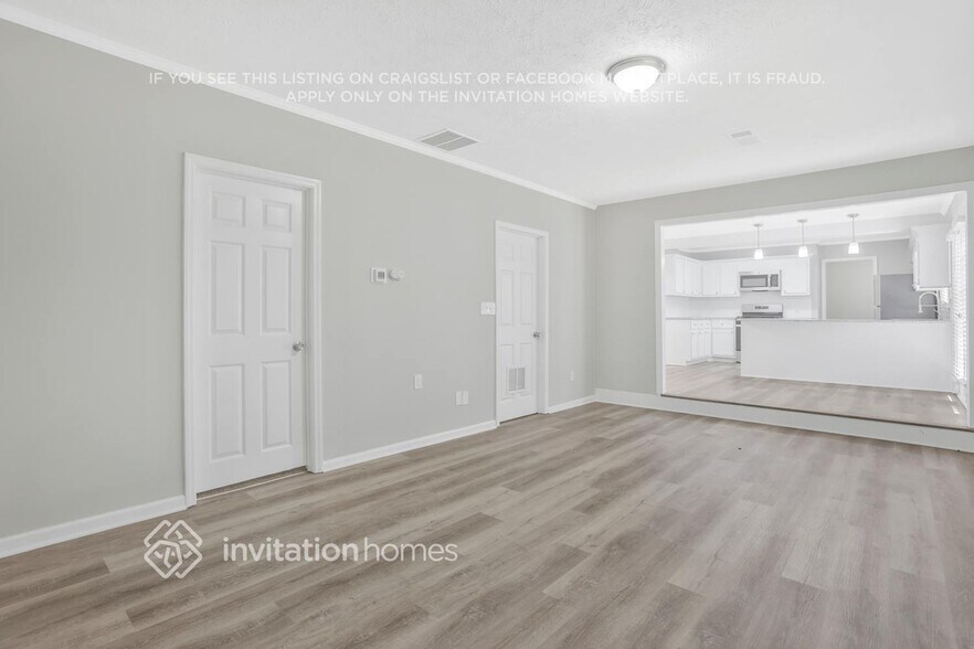 Building Photo - 750 Navajo Trail