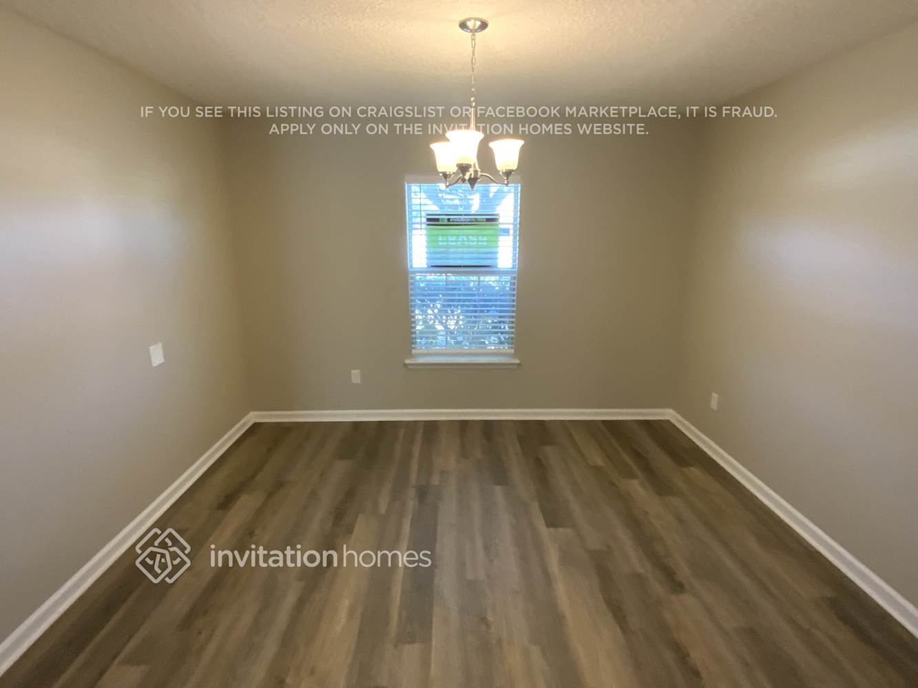 Building Photo - 354 Auburn Oaks Rd E