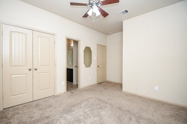 Building Photo - 11718 Balvano Dr