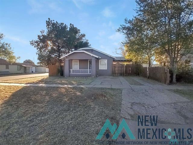 Building Photo - 1900 Axtell St