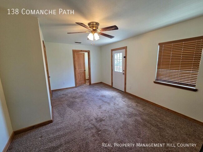 Building Photo - 138 Comanche Path