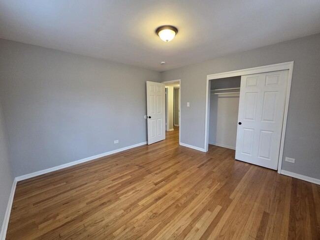 Building Photo - 2611 W Fitch Ave