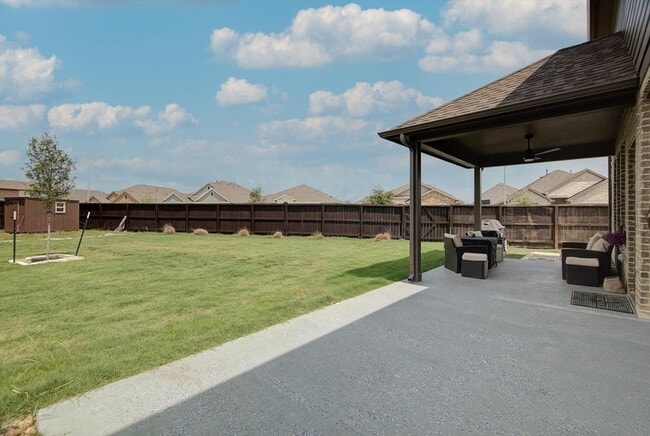 Building Photo - 2319 Gentle Breeze Ln