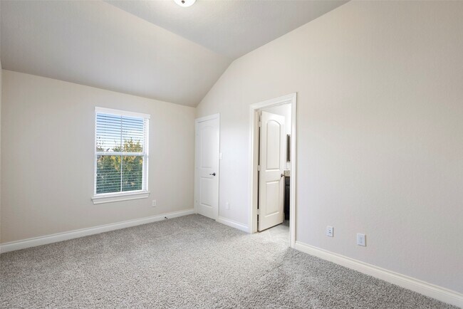 Building Photo - 3819 May Ridge Ln