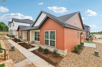 Building Photo - 627 Canvas Ave