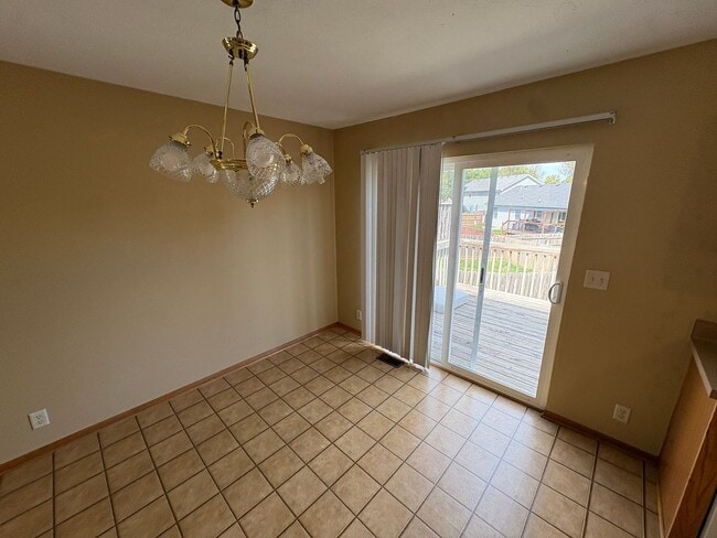 Building Photo - 6834 Whitewater Ln
