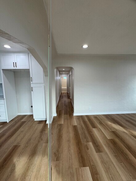 Hallway - 6556 3rd Ave