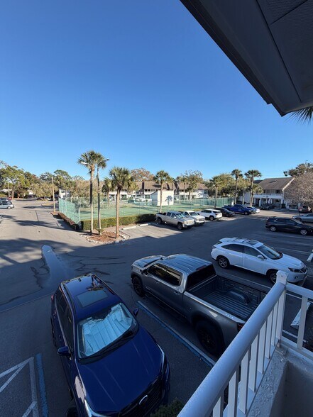 Tennis Court - From Apartment - 2025 Lakewood Club Dr S