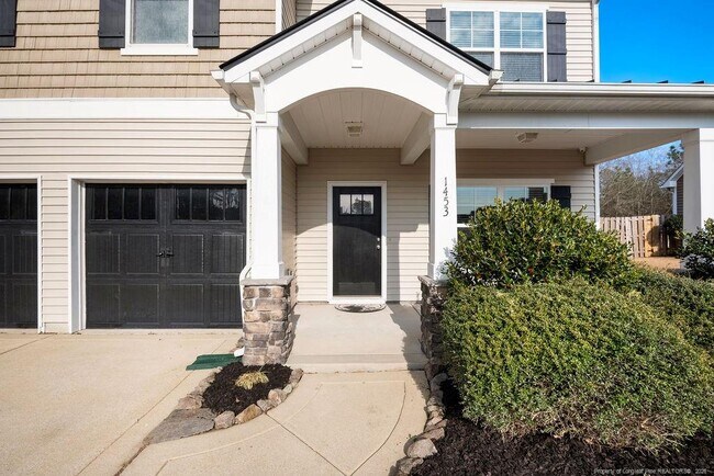Building Photo - 1453 Dulles Rd