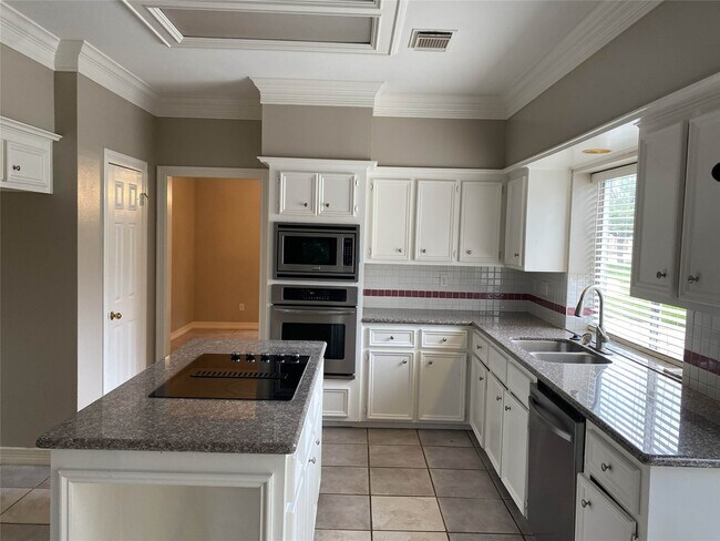 Building Photo - 3207 Breckinridge Ct