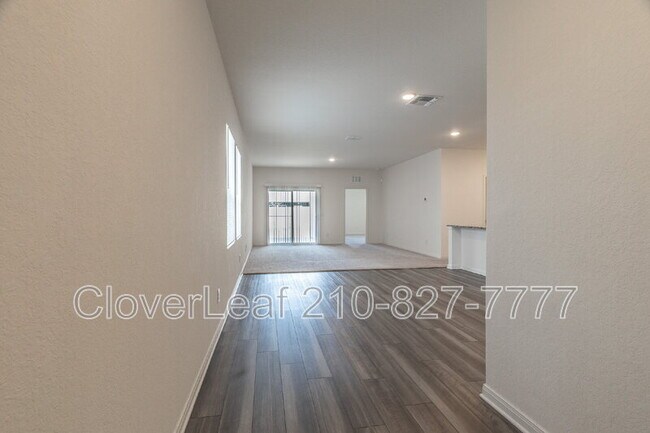 Building Photo - 7415 Corral Smt