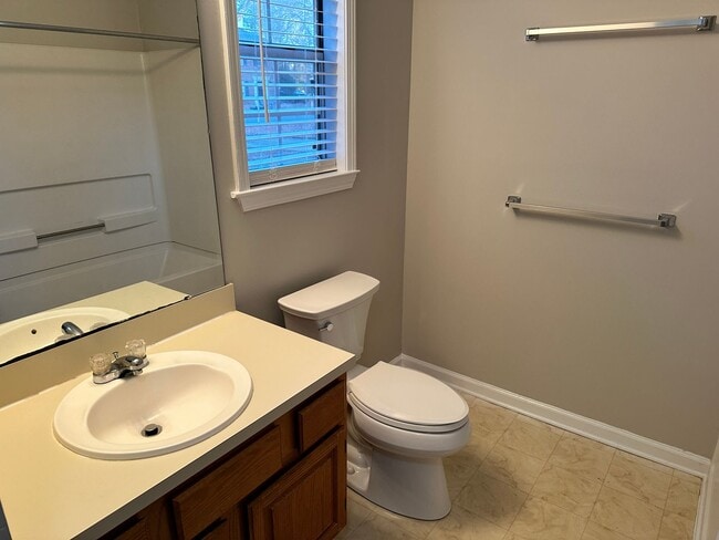 Building Photo - Beautiful Bevington Pines Three Bedroom Duplex