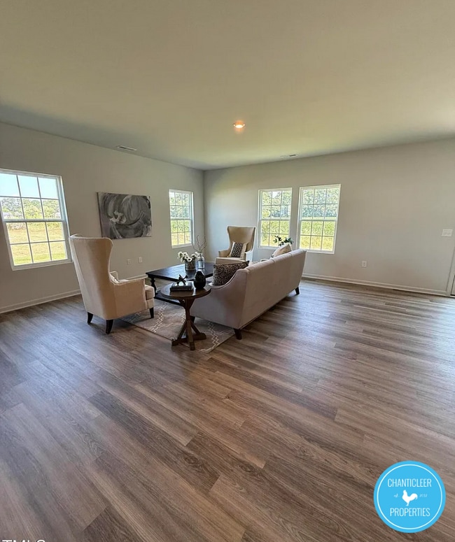 Building Photo - 6762 Hardwick Ln