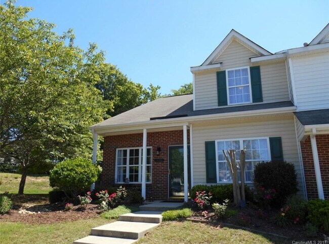 Primary Photo - 110 Barnhardt Loop