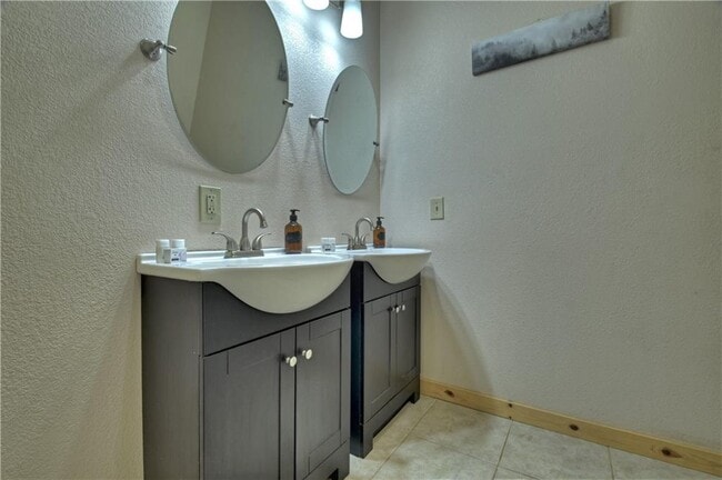 Building Photo - 298 Spindrift Ct