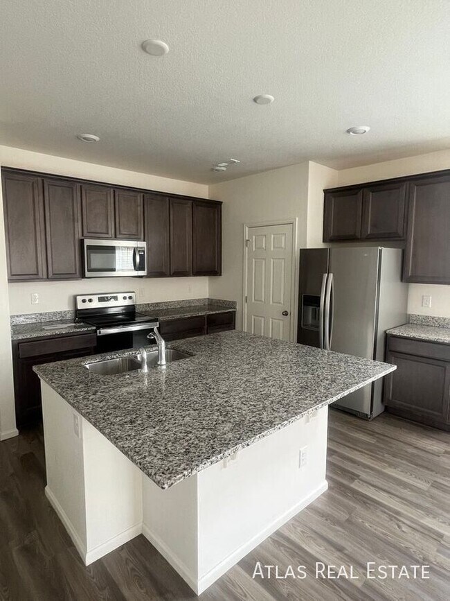 Building Photo - 17704 E 103rd Ave