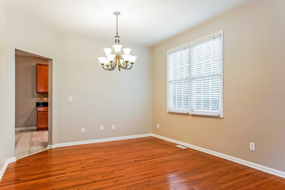 Building Photo - 2421 Barton Oaks Dr