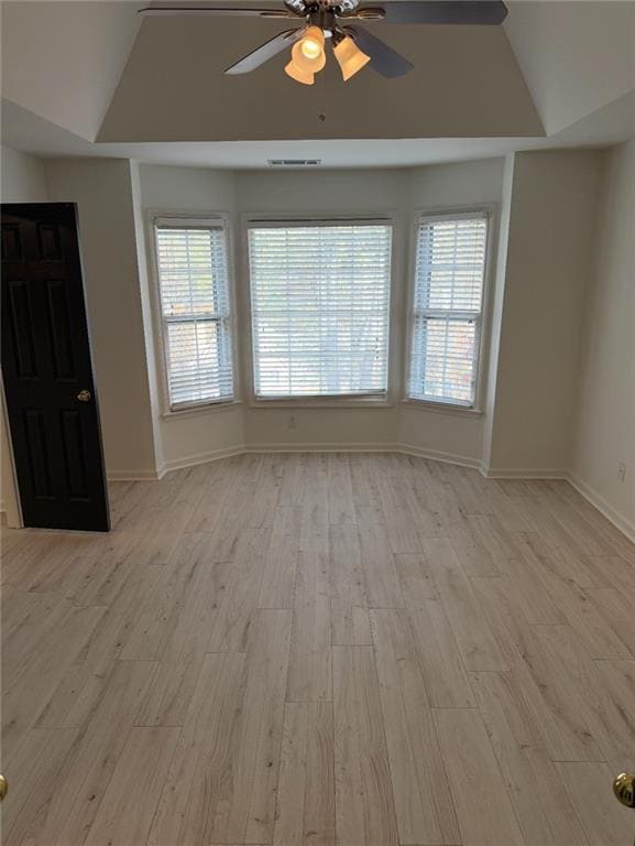 Building Photo - 5868 Valine Way