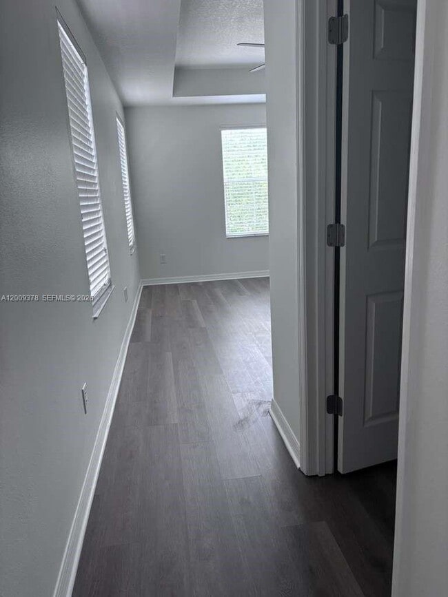 Building Photo - 16 Canterbury Bell Dr
