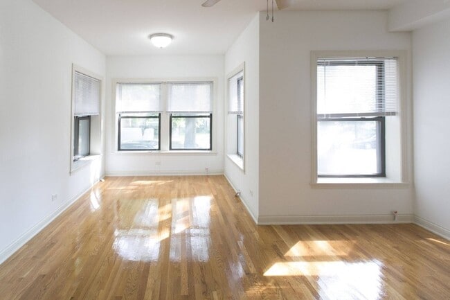 Floorplan - 5400-5408 S. Ingleside Avenue
