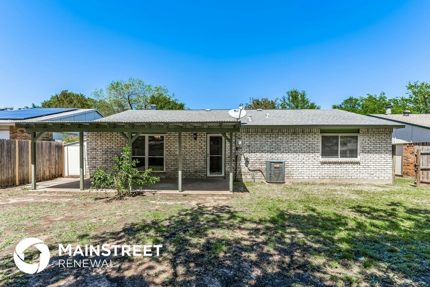 Building Photo - 7106 Flameleaf Pl