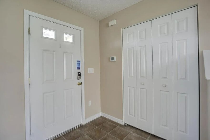 Building Photo - 4731 Springwood Ct