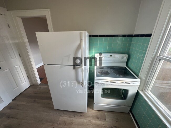 Building Photo - 1504 S Randolph St