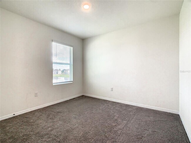 Building Photo - 16506 Mosaic Oar Dr