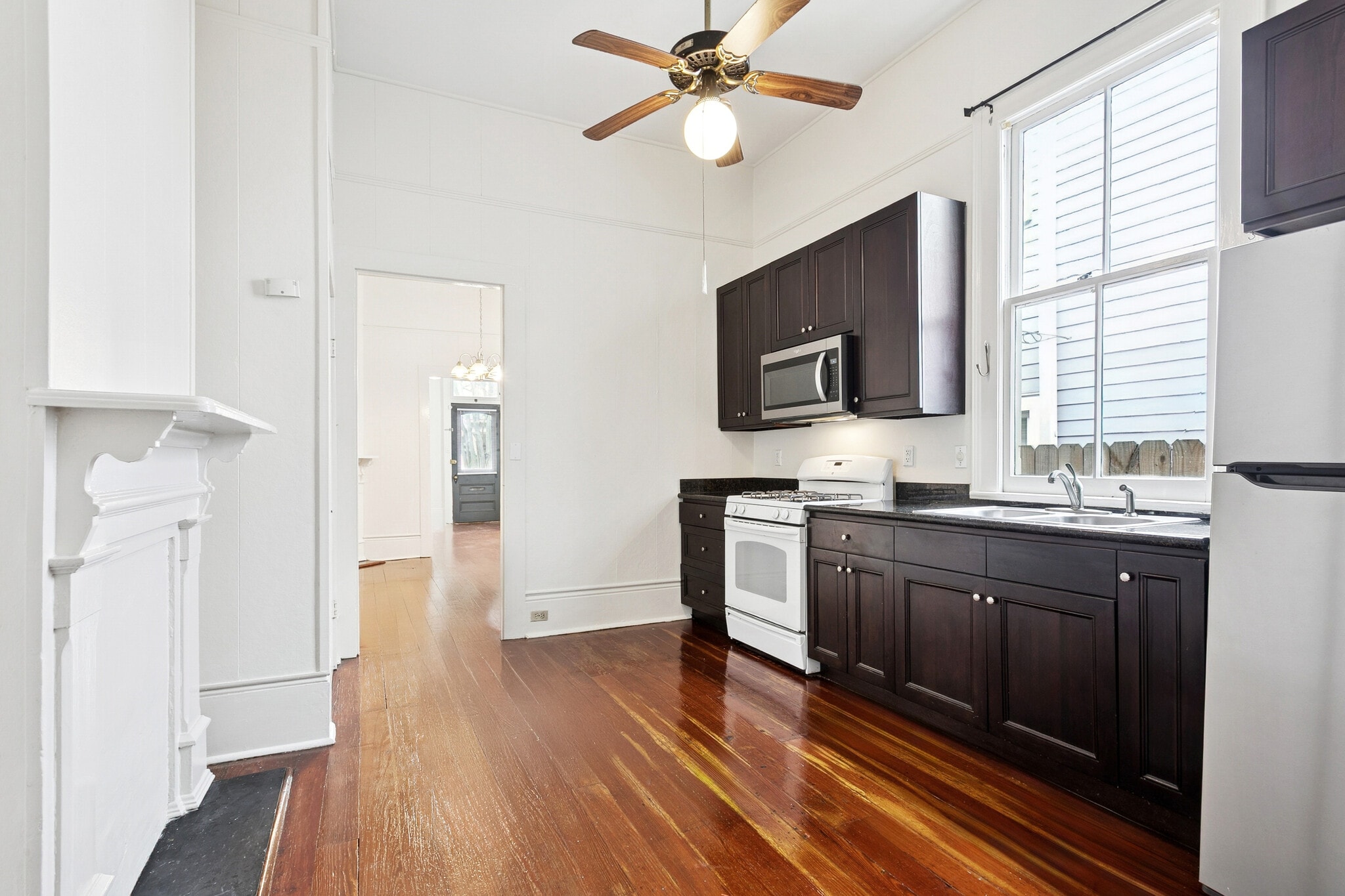 Building Photo - 1535 Dublin St