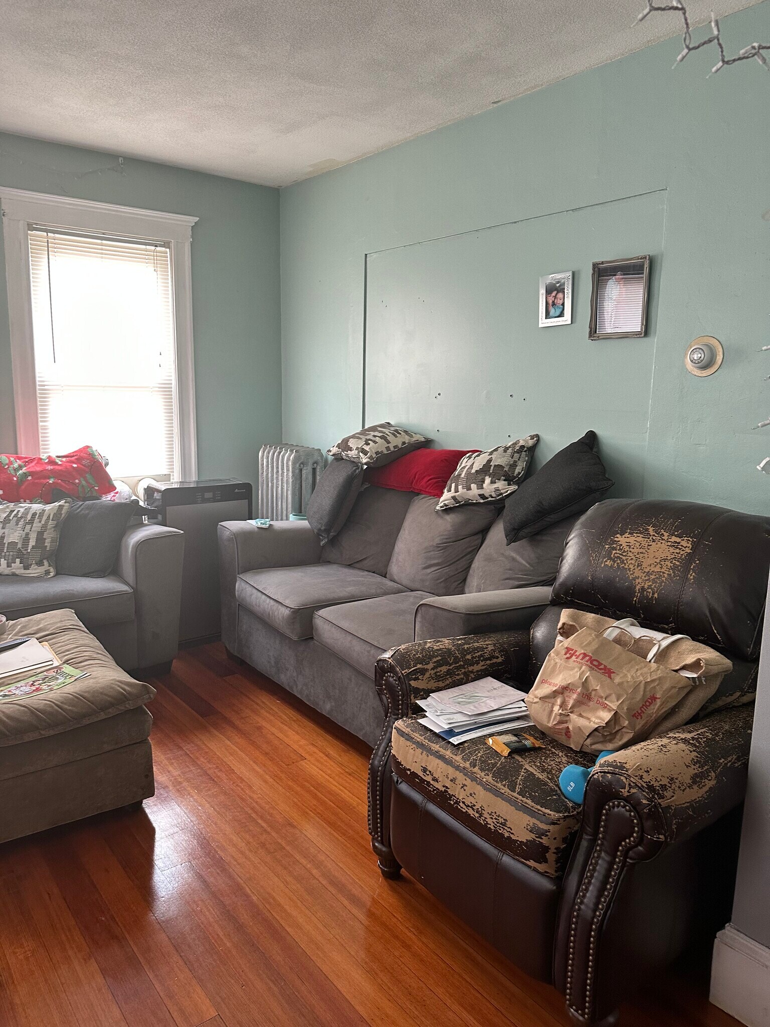 Building Photo - 24 Olcott St