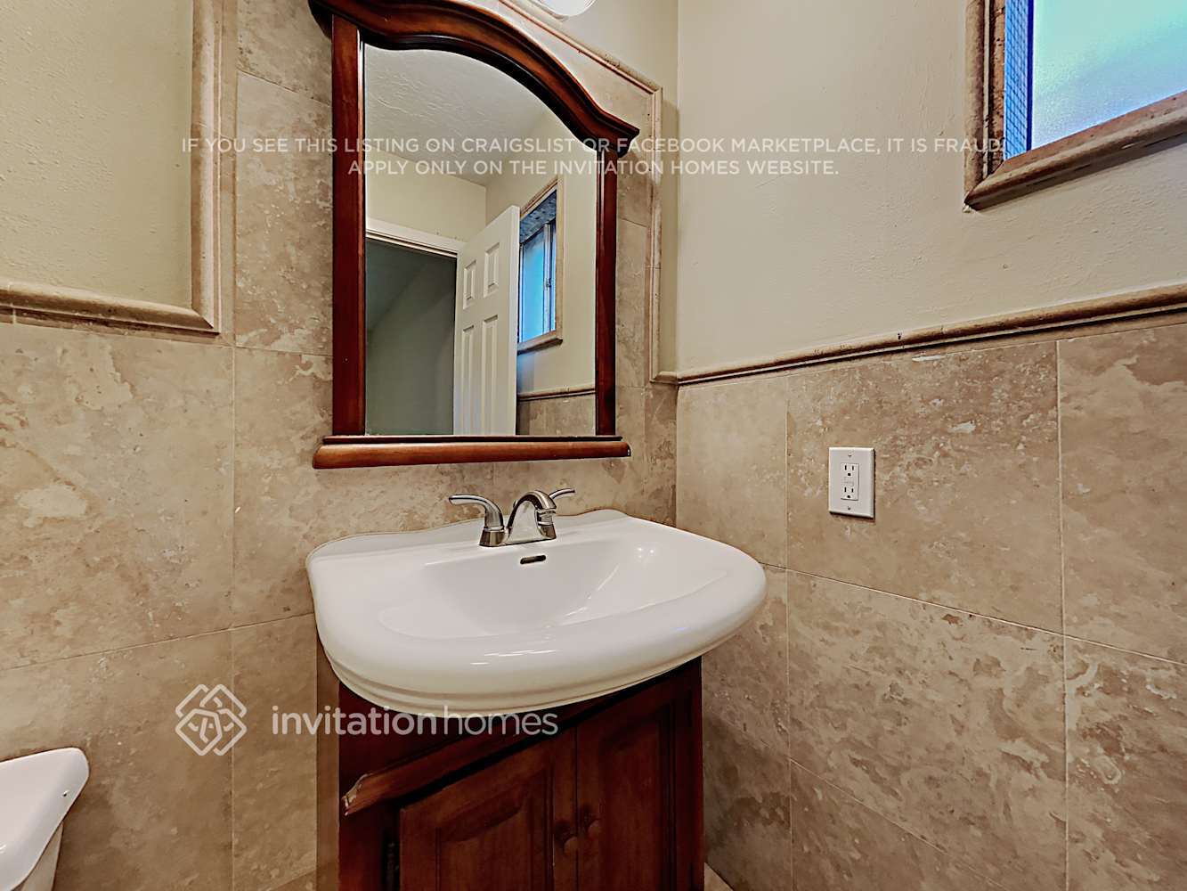 Building Photo - 9922 Appleridge Dr