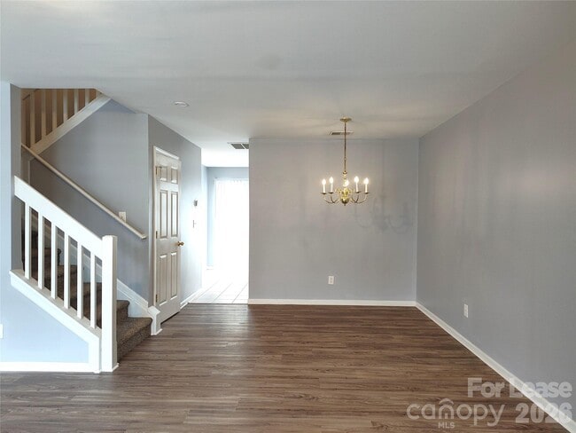 Building Photo - 14934 Deshler Ct