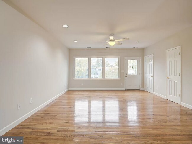 Building Photo - 4316 4th St NW