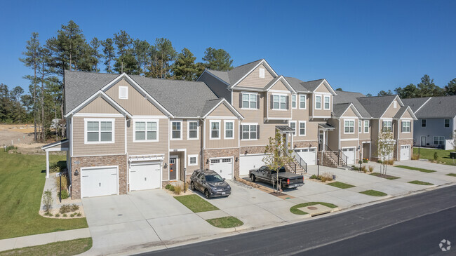 Building Photo - Swift Creek Townhomes