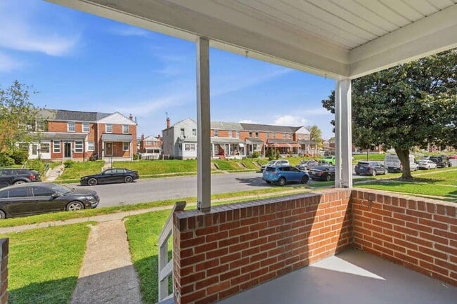 Building Photo - 3482 Dunhaven Rd