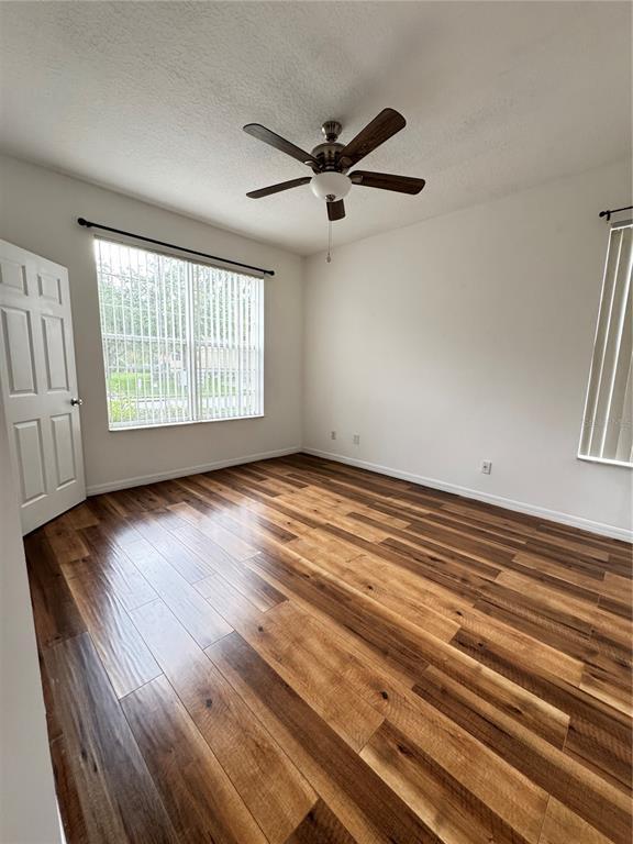 Building Photo - 1264 S Beach Cir