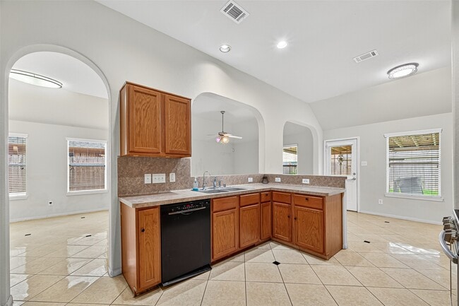 Building Photo - 6407 Capridge Dr