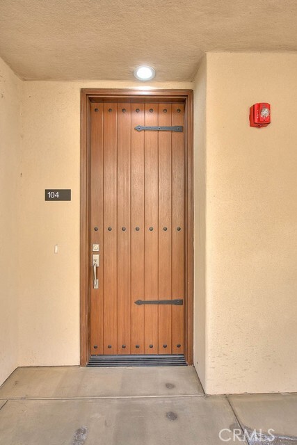 Building Photo - 501 W Foothill Blvd