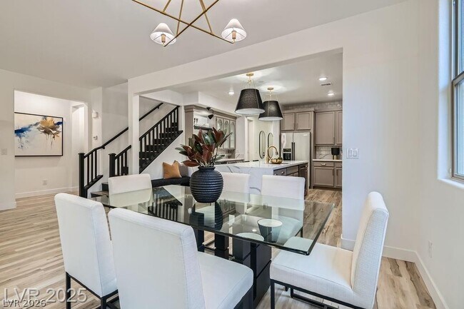 Building Photo - 5873 Skyfall Ct